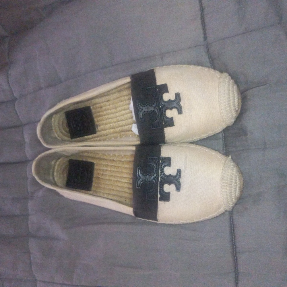 Tory summer shoe